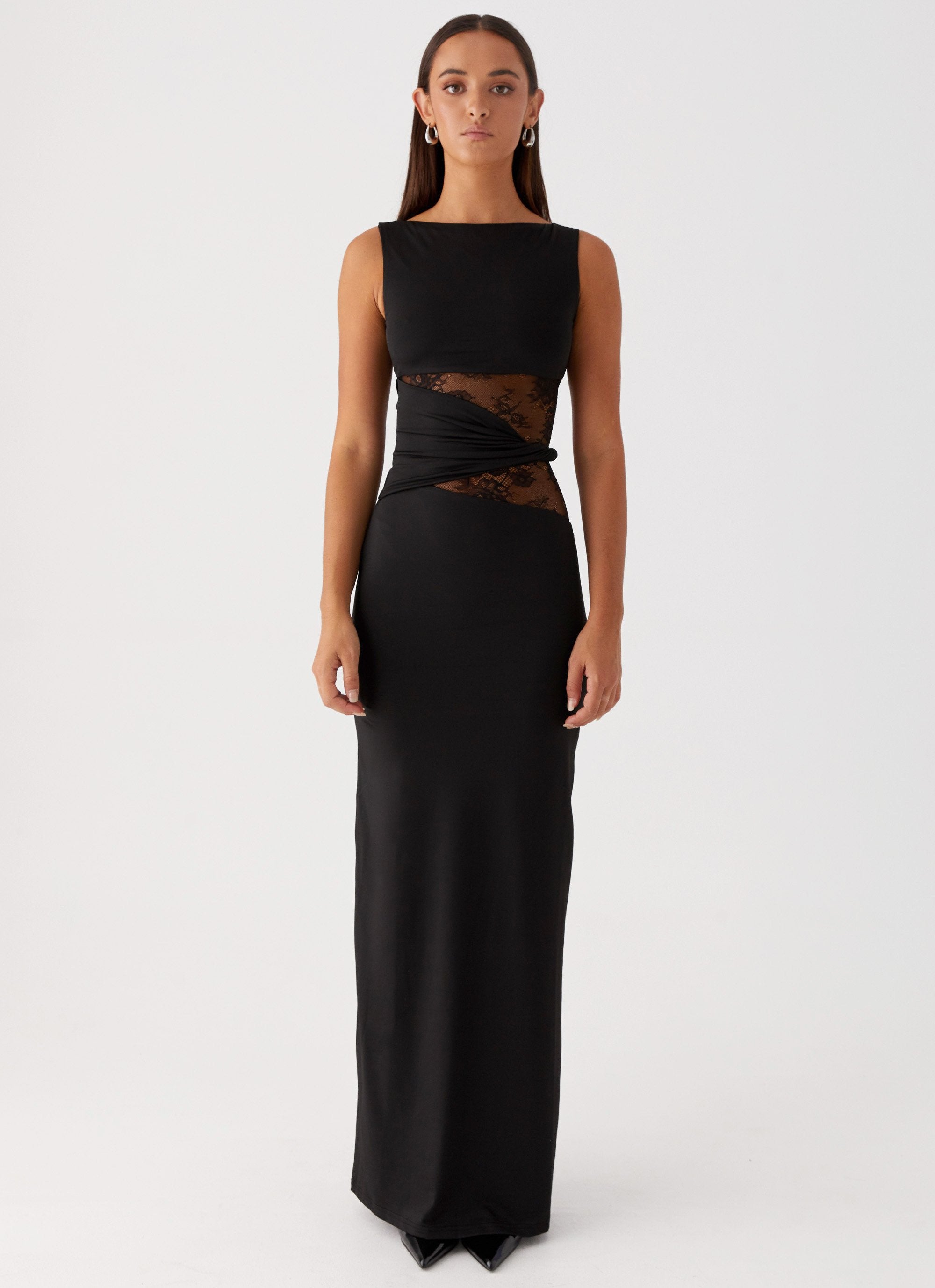 Nevari Figurumspielendes Maxikleid mit dezenten Cutouts und Lacing
